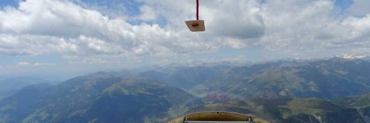 Flugwegposition um 11:33:03: Aufgenommen in der Nähe von Gemeinde Strassen, Strassen, Österreich in 2640 Meter